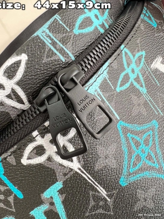 AAA Pruses Bags BUMBAG LOUIS VUITTON DISCOVERY 0825